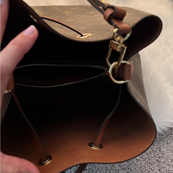 💎🤎 Louis Vuitton NeoNoe MM 💎🤎 - Picture 6 of 12